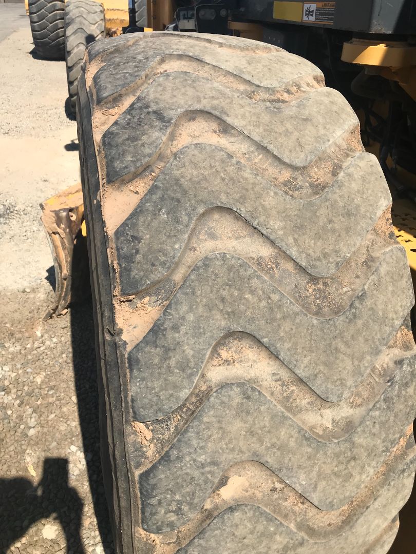 2010 DEERE 872GP - Image 20